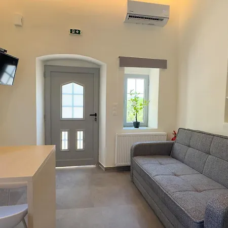 Serendipity Living Family Katsounion