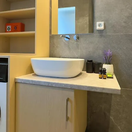 Serendipity Living Family Apartment